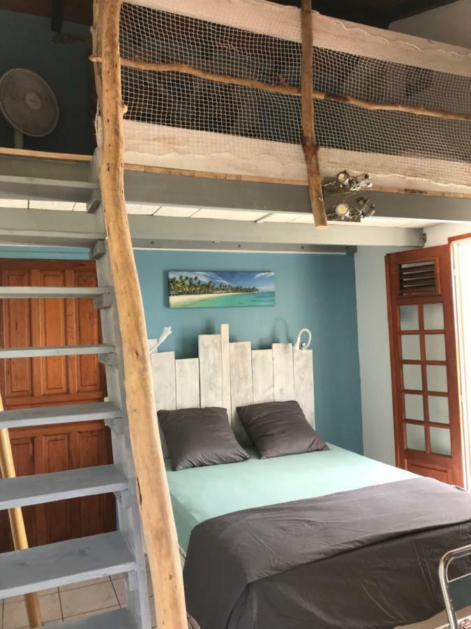 Appartamento Le Repaire Des Caraibes Trois-Rivières Esterno foto